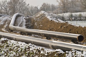 Pipeline construction in snow
